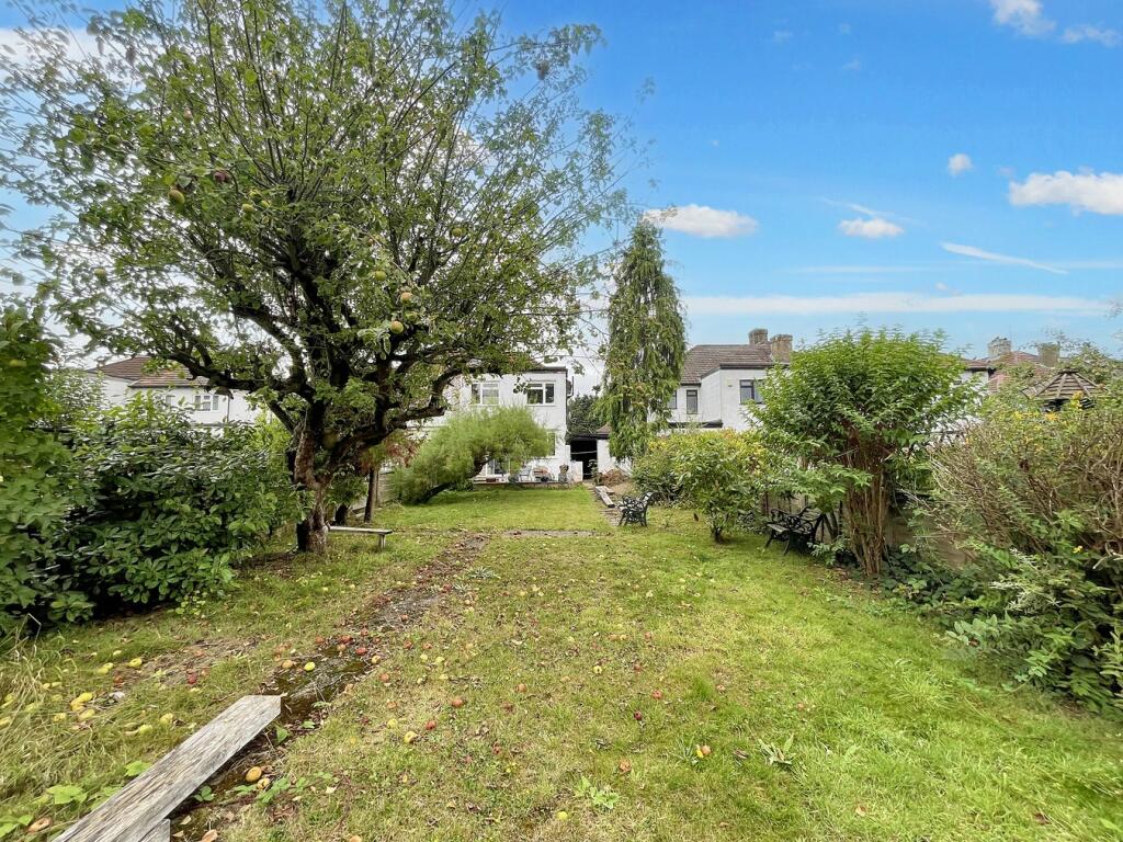 Additional image 12 of Queensway, Petts Wood, Orpington, BR5