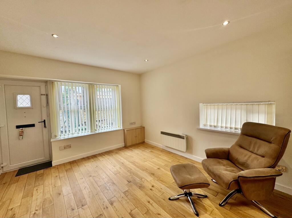 Additional image 3 of Westgate, Cleckheaton, BD19