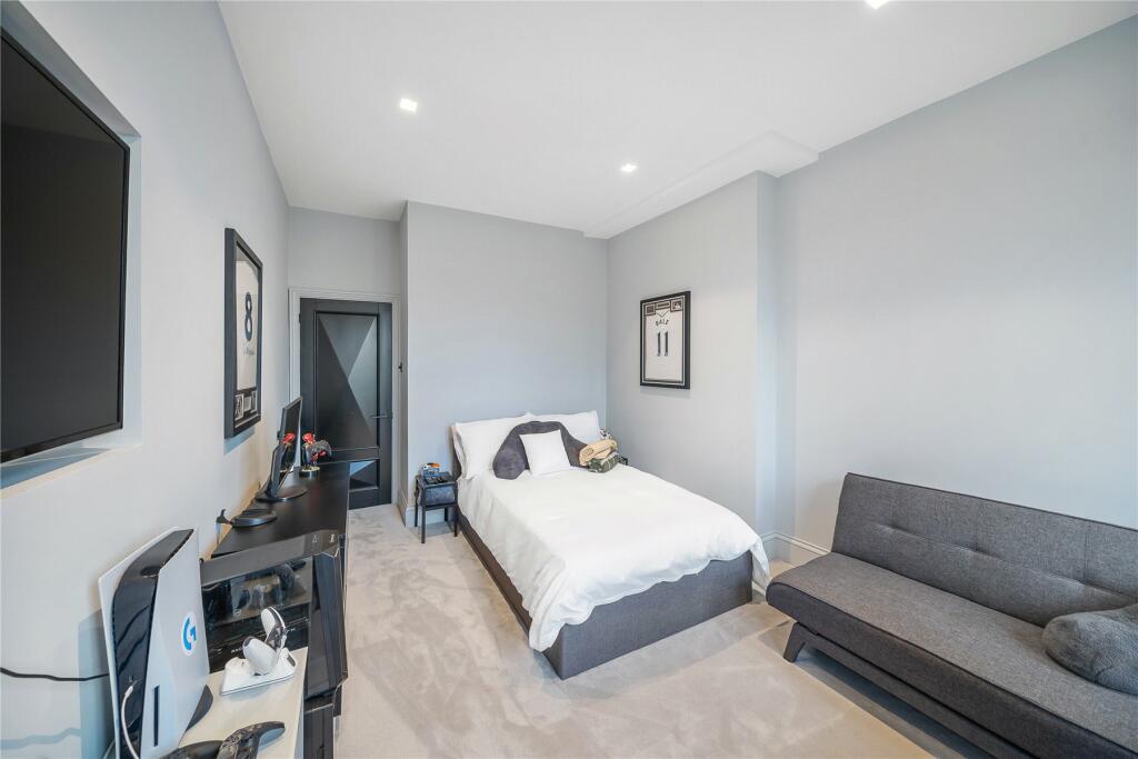 Additional image 30 of Bucknall Way, Beckenham, BR3