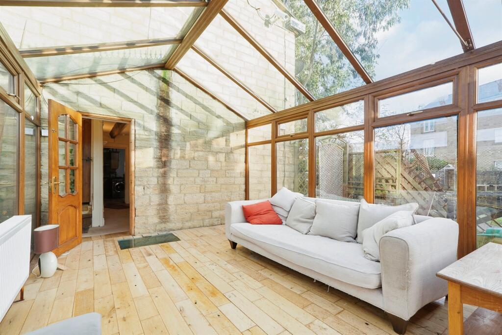 Additional image 7 of View Croft Road, Shipley