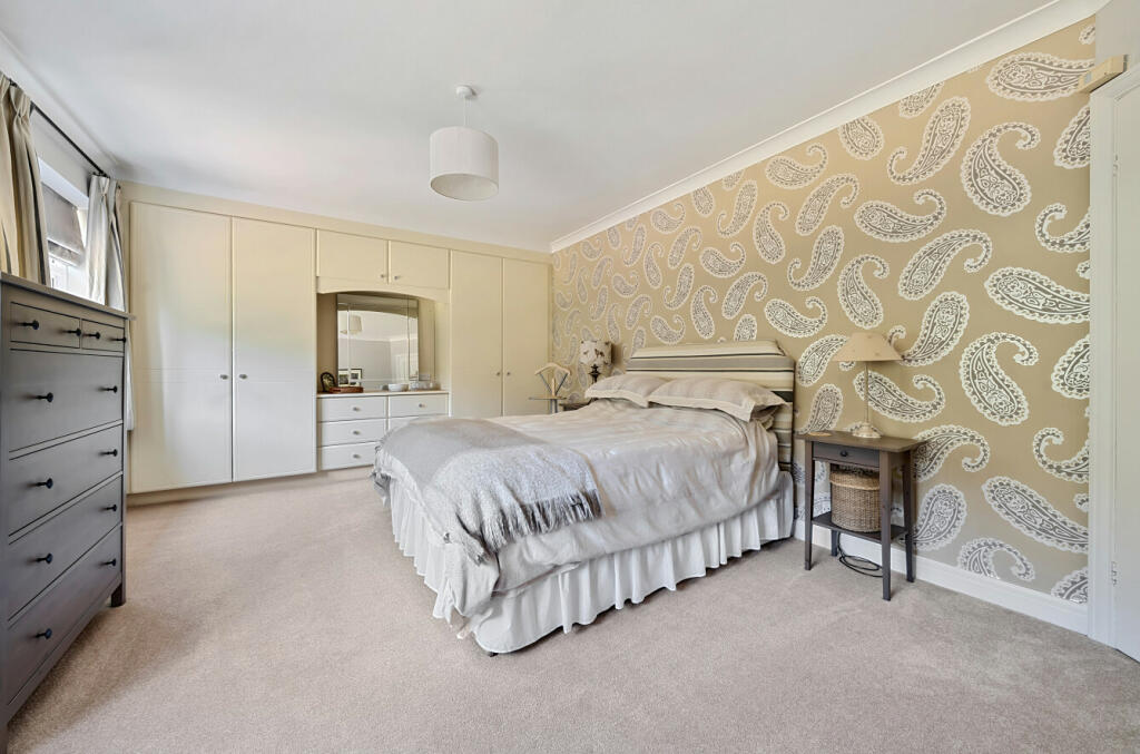 Additional image 20 of Orpington Road, Chislehurst, BR7