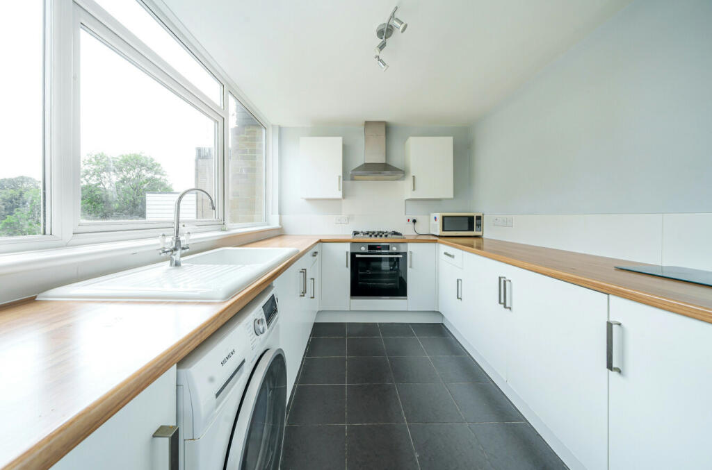 Additional image 13 of Willow Grove, Chislehurst, Kent, BR7