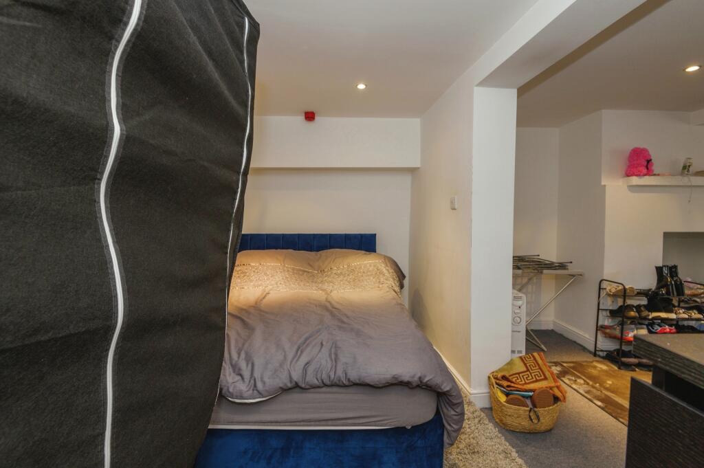 Additional image 4 of 2 Wharf Street, Shipley, BD17