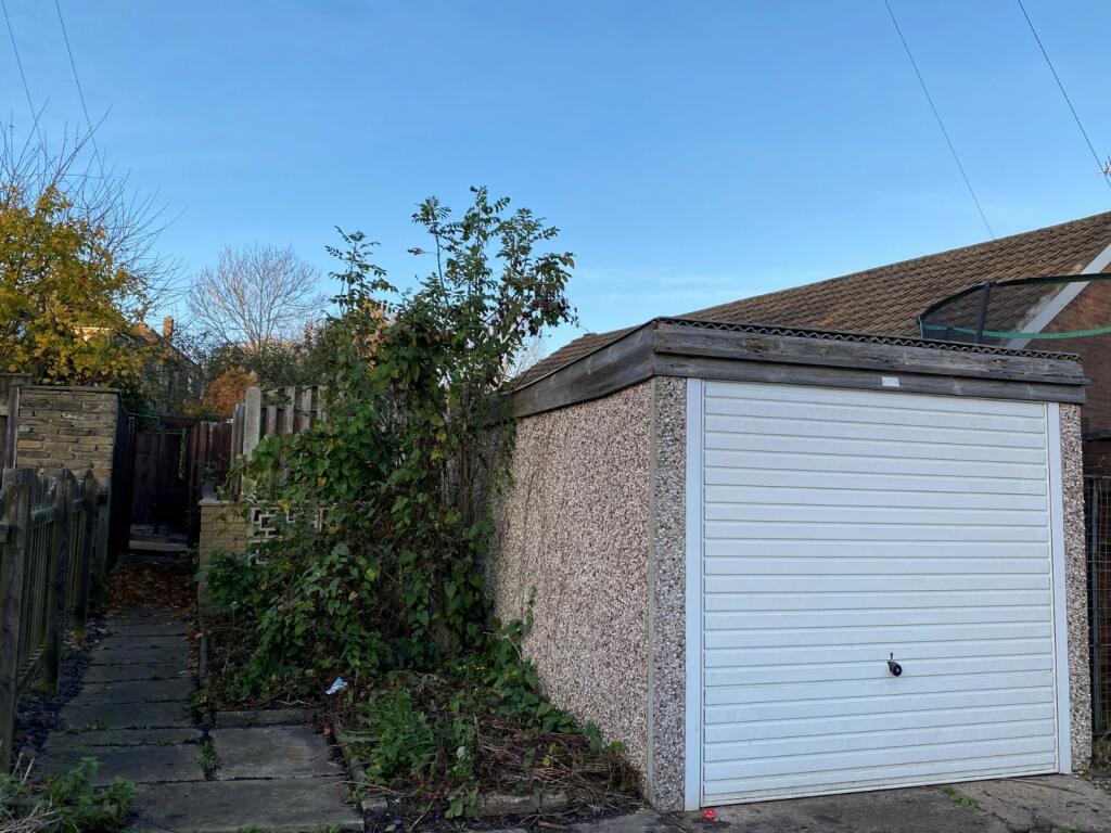 Additional image 25 of Cleckheaton Road, Low Moor, Bradford, BD12