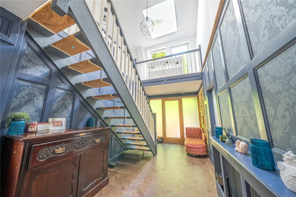 Additional image 19 of Kirkbourne Grove, Baildon, Shipley, West Yorkshire