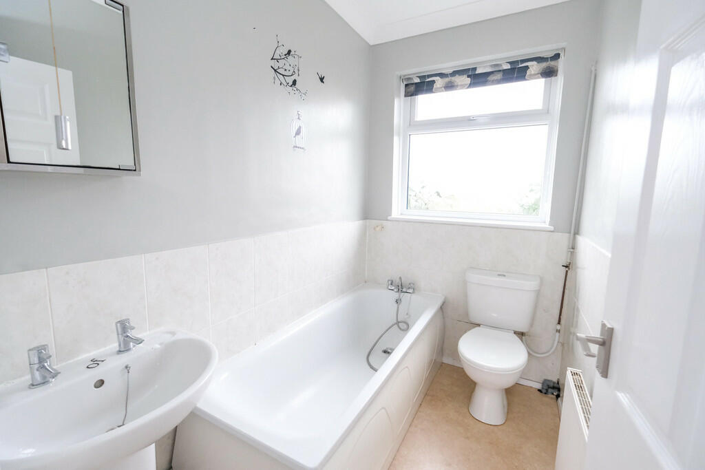 Additional image 8 of Barnesdale Crescent, Orpington