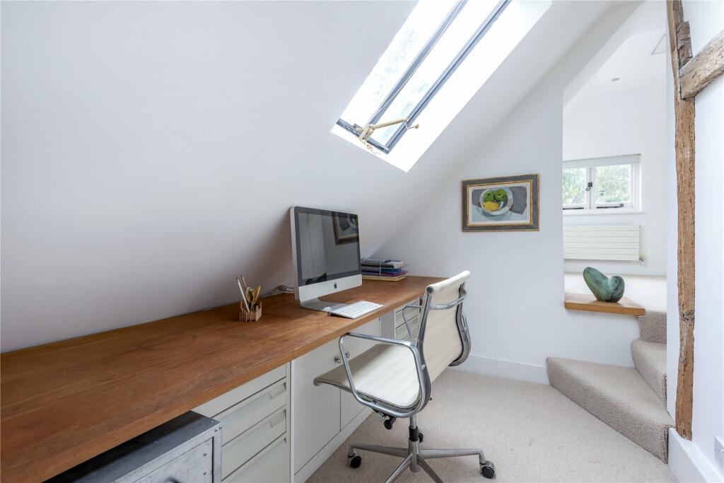 Additional image 14 of Leaves Green, Keston