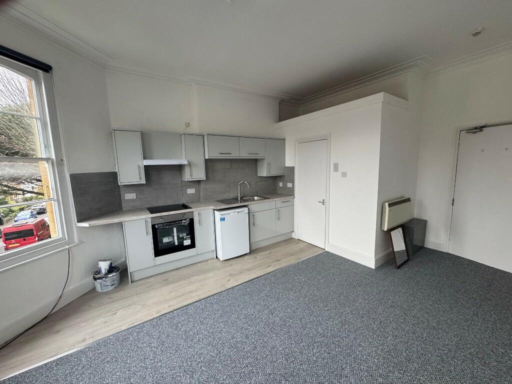 Additional image 5 of Flat 7 36 Waverley Road,Cotham,Bristol,BS6 6EX