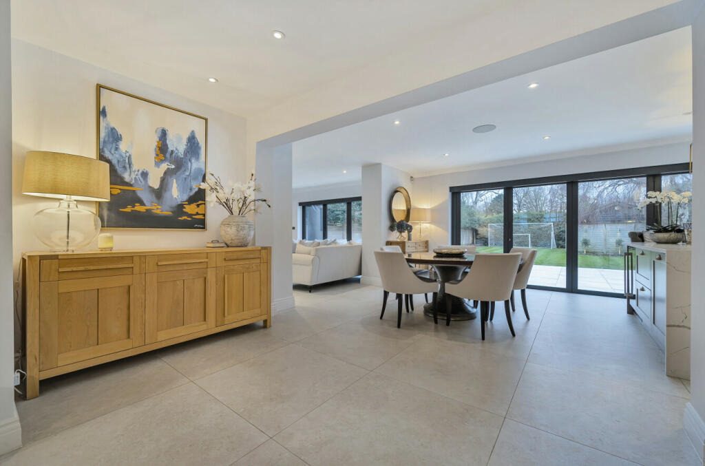 Additional image 4 of Sutherland Avenue, Petts Wood, BR5