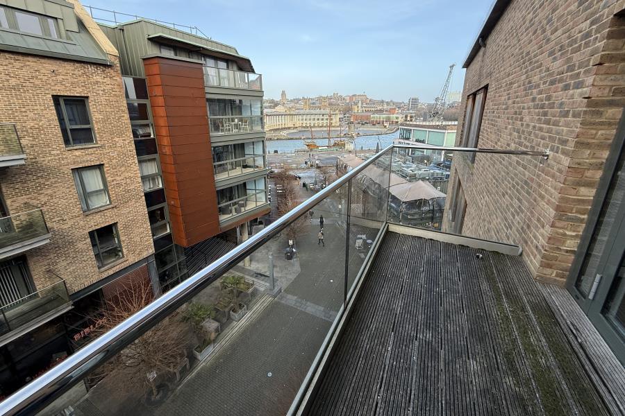 Additional image 2 of Chandlers House - Whapping Wharf