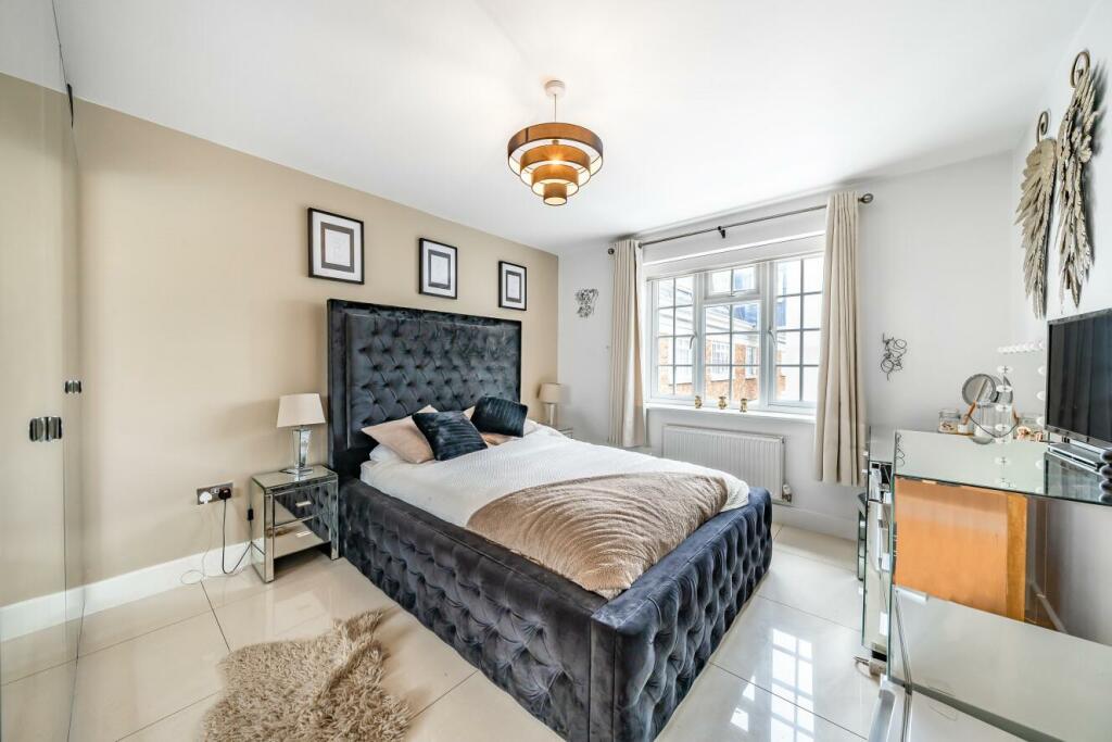 Additional image 6 of Tweedy Road, Bromley