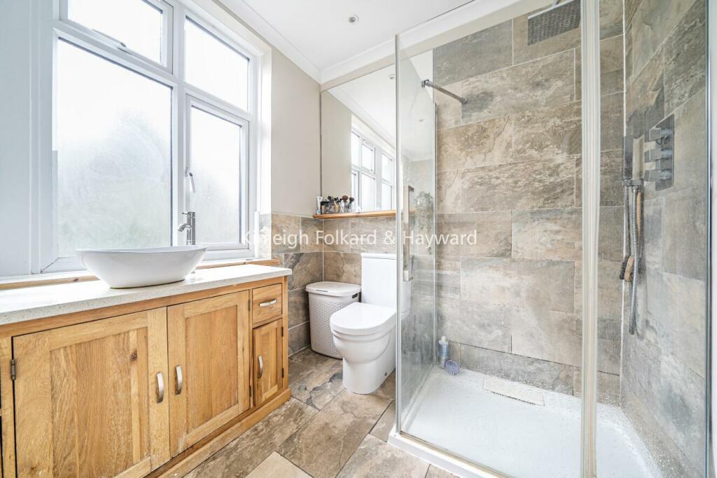 Additional image 15 of Warren Avenue, Bromley