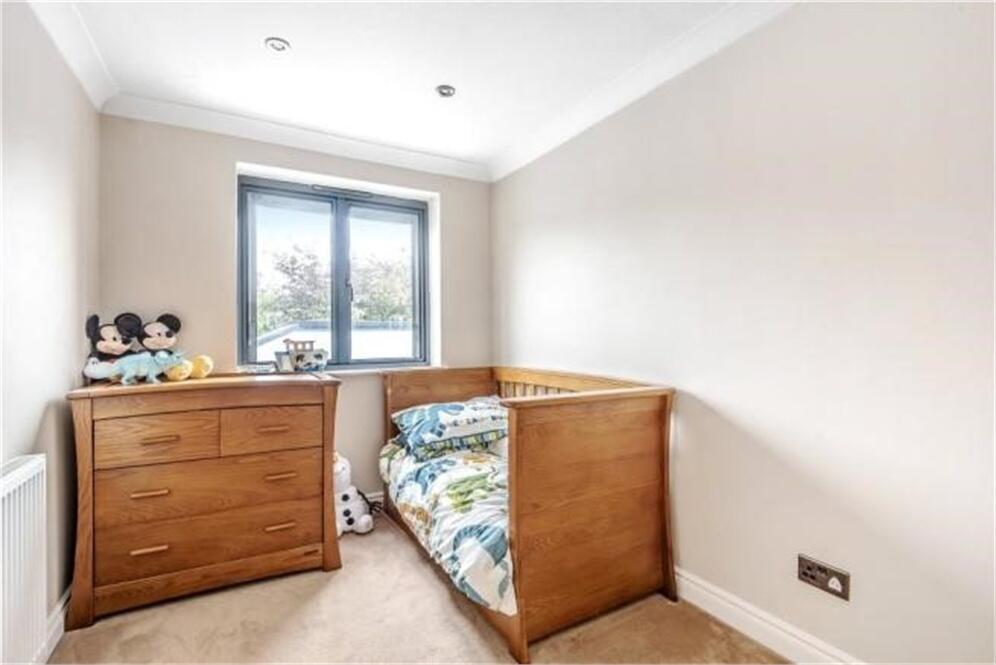 Additional image 12 of Speldhurst Close, Bromley, BR2