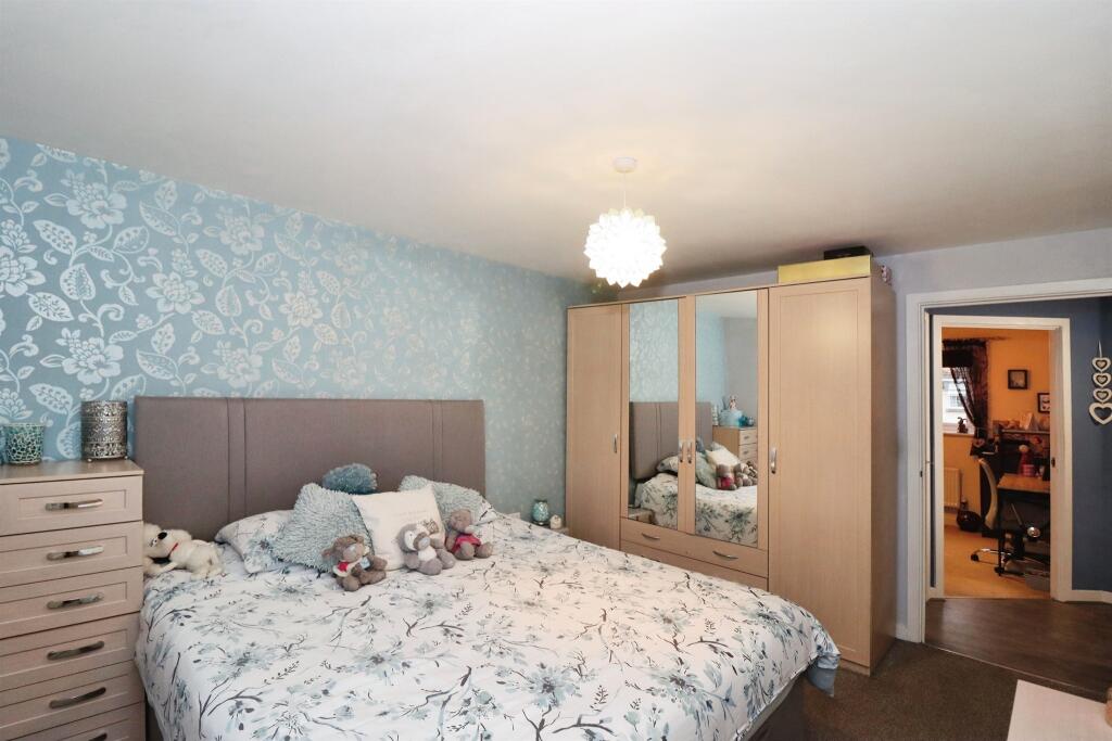 Additional image 10 of Leaze Close, Thornbury, Bristol