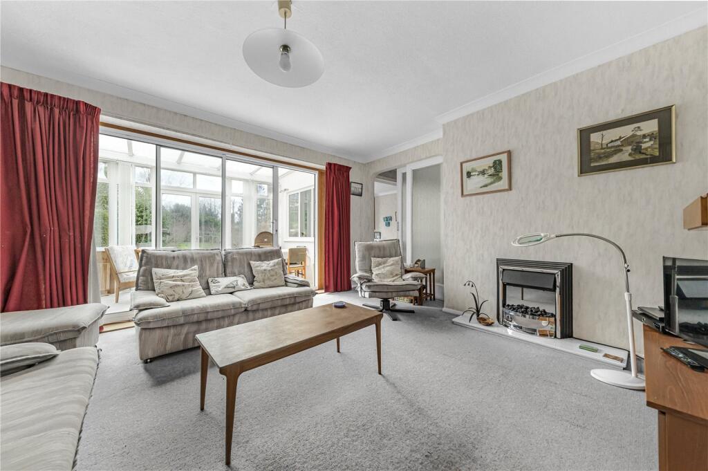 Additional image 3 of Hayes Wood Avenue, Bromley, BR2