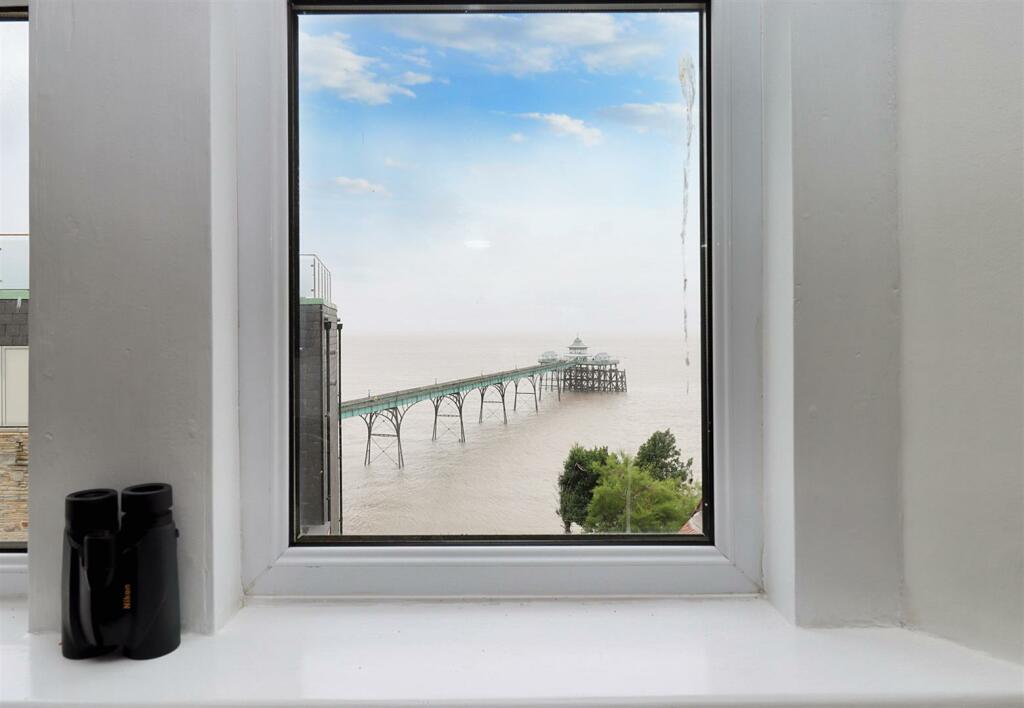 Additional image 5 of Prime location on Clevedon Seafront