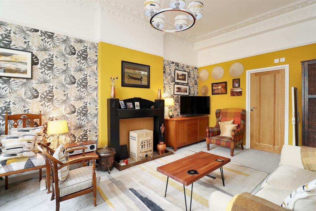 Additional image 7 of Victorian apartment located along Marine Parade