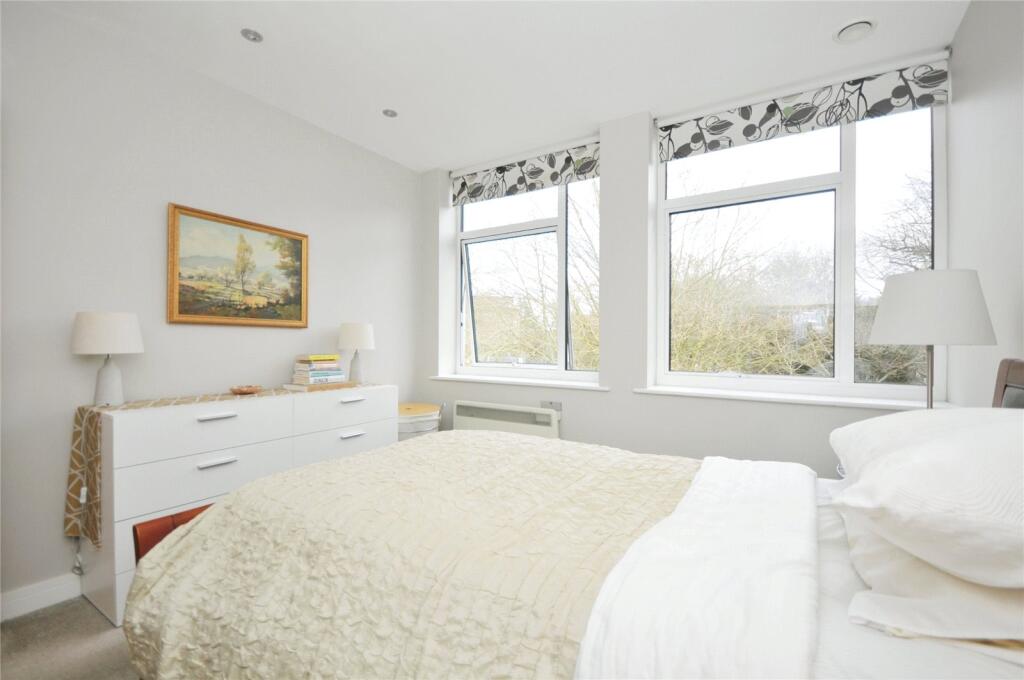 Additional image 9 of High Street, Beckenham, BR3