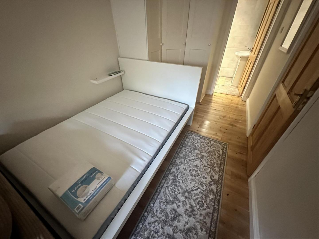 Additional image 8 of Old Vicarage Place - Clifton Bristol