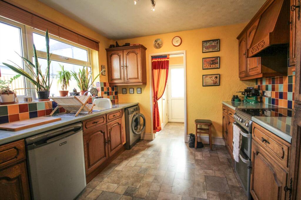 Additional image 6 of Severn Road-Substantial Victorian Property