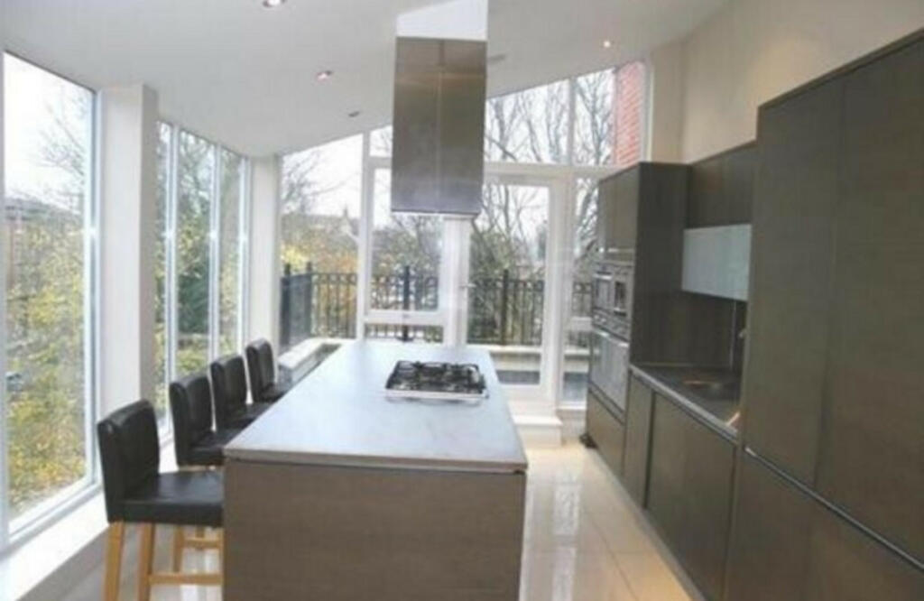 Additional image 5 of Bloomsbury Mansions, Bromley, BR1 3