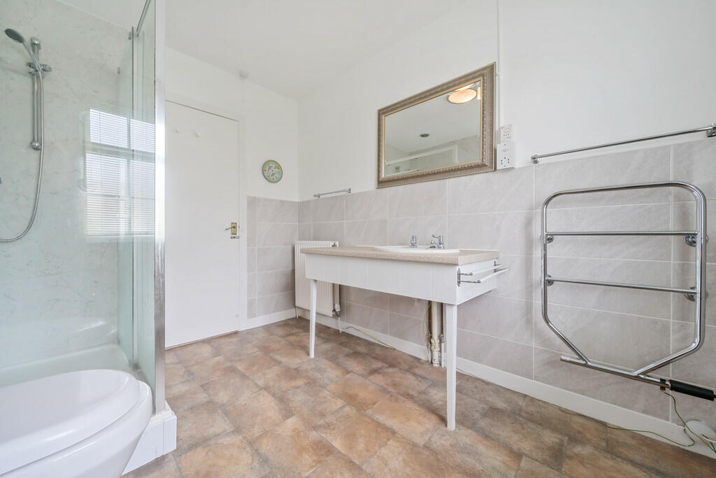 Additional image 24 of Oak Leaf House, Ambleside Road, Keswick, Cumbria, CA12 4DL