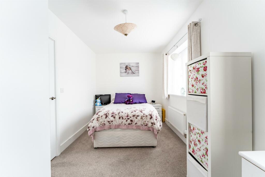 Additional image 12 of Lord Way, Locking Parklands - IMMACULATE