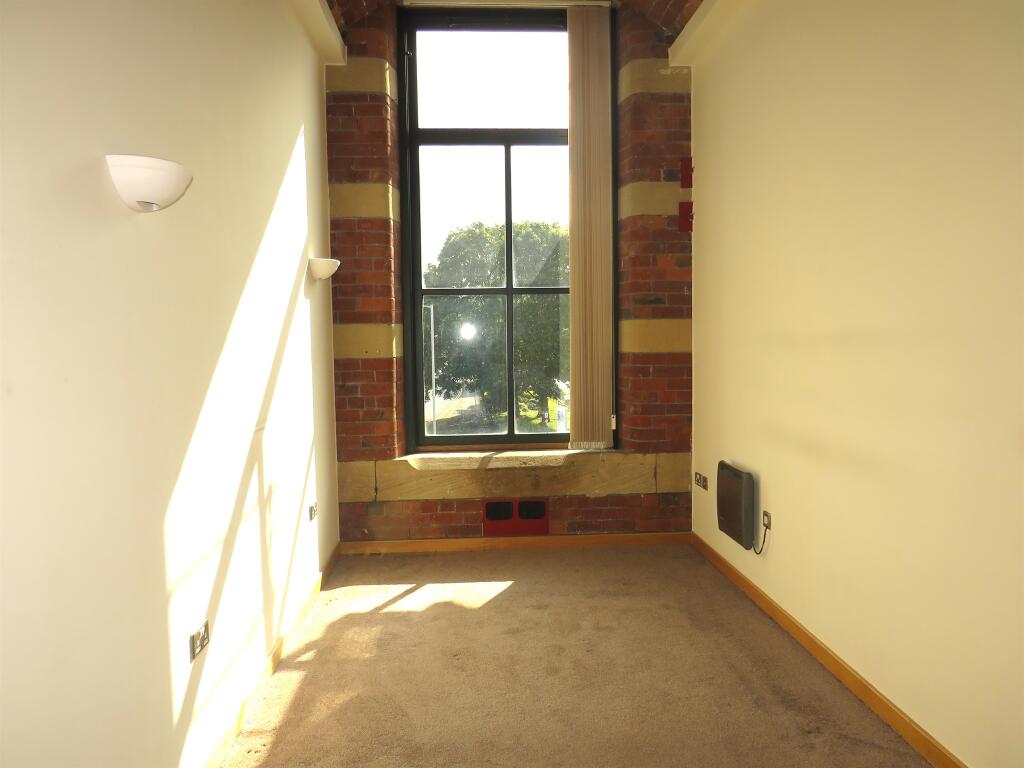 Additional image 6 of Salts Mill Road, Shipley
