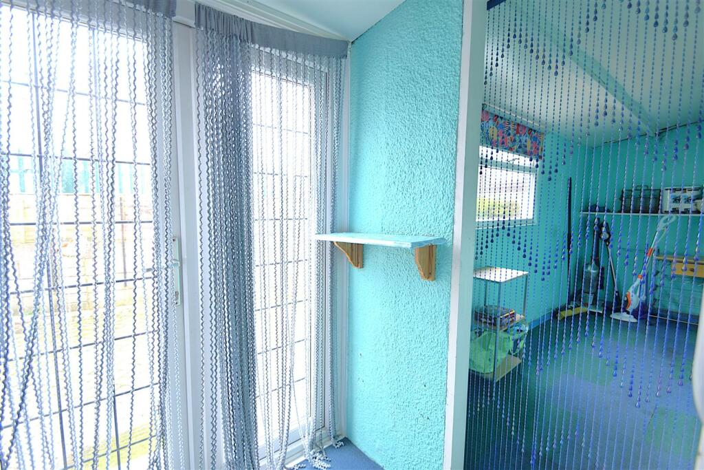 Additional image 9 of Pages Mead, Avonmouth