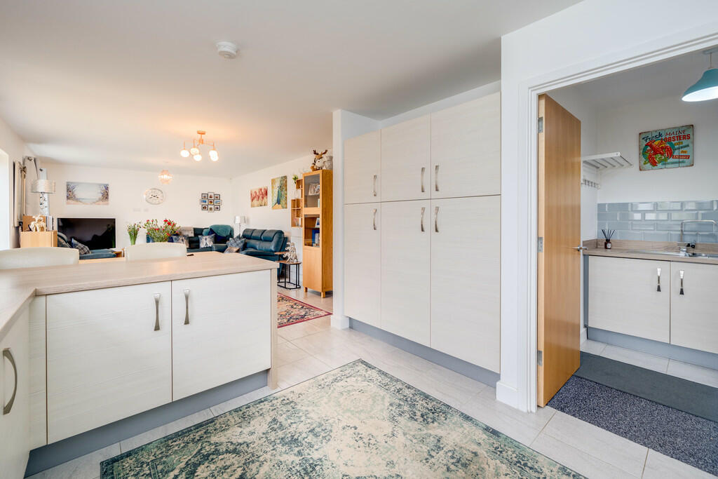 Additional image 6 of Moorside Court, Cleckheaton