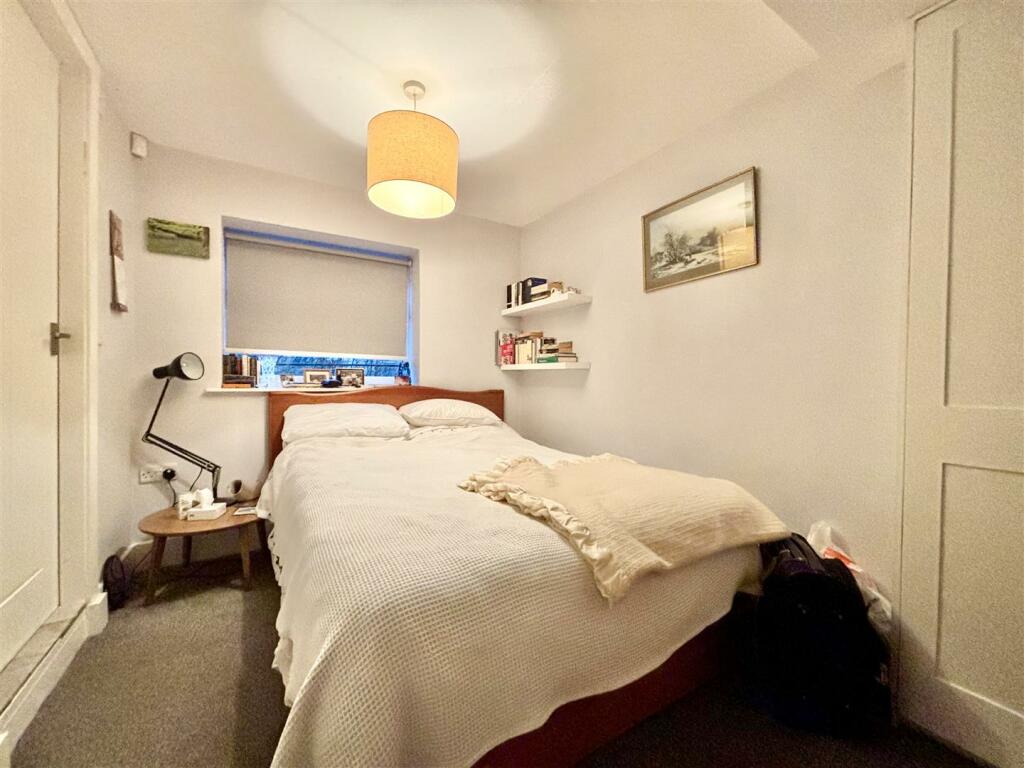 Additional image 9 of Park Grove, Queensbury, Bradford