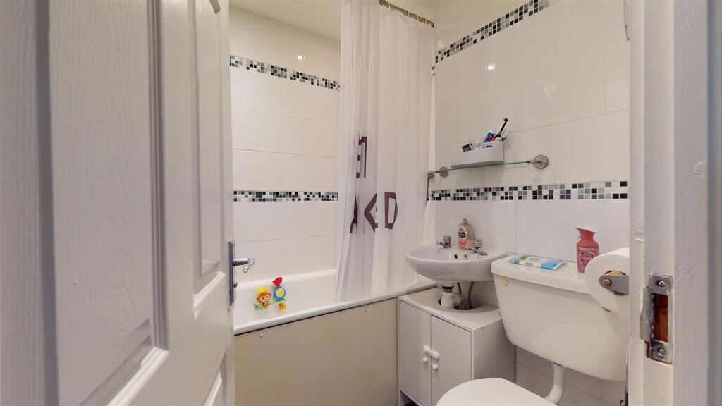 Additional image 14 of Quickthorn Close, Whitchurch