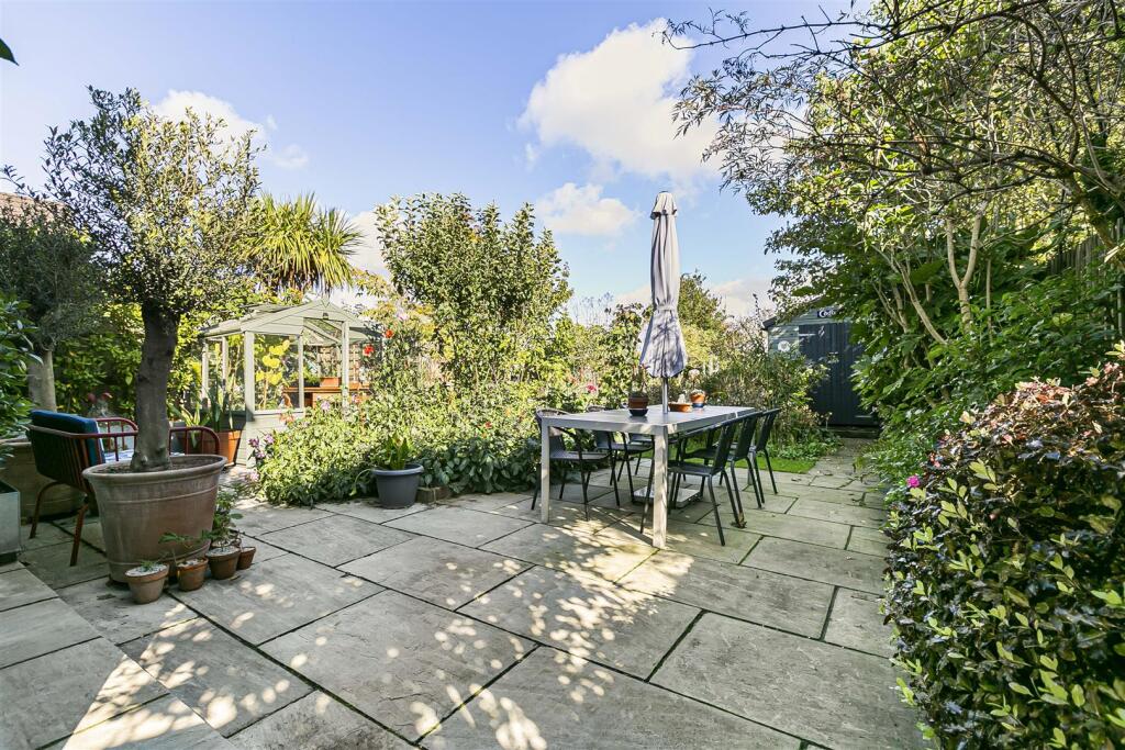 Additional image 18 of South Street, East Hoathly, Lewes, BN8 6DT