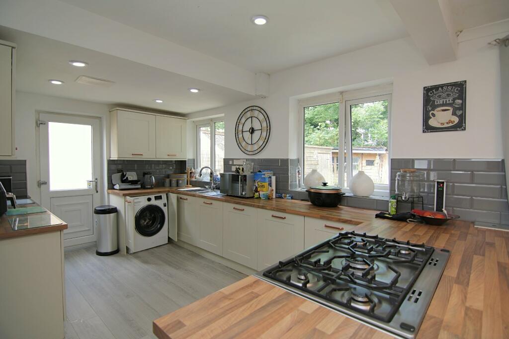 Additional image 4 of Greengates Avenue, Wyke, Bradford, BD12