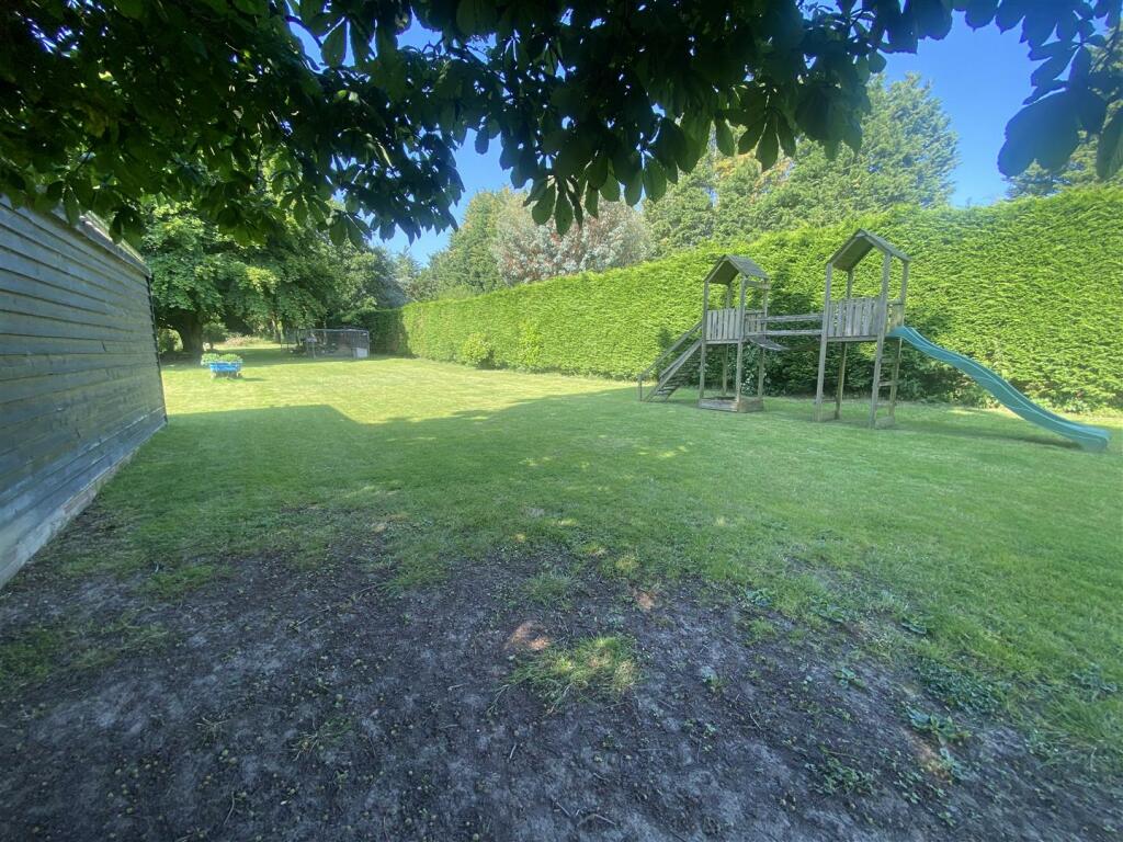 Additional image 26 of Eastbourne Road, Halland, BN8 6PS