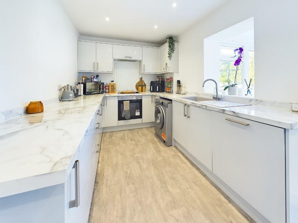 Additional image 6 of Beauvais Drive, Riddlesden, Keighley