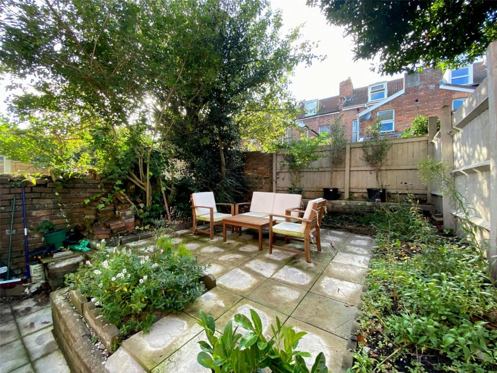 Additional image 43 of Christina Terrace, Hotwells, Bristol, BS8