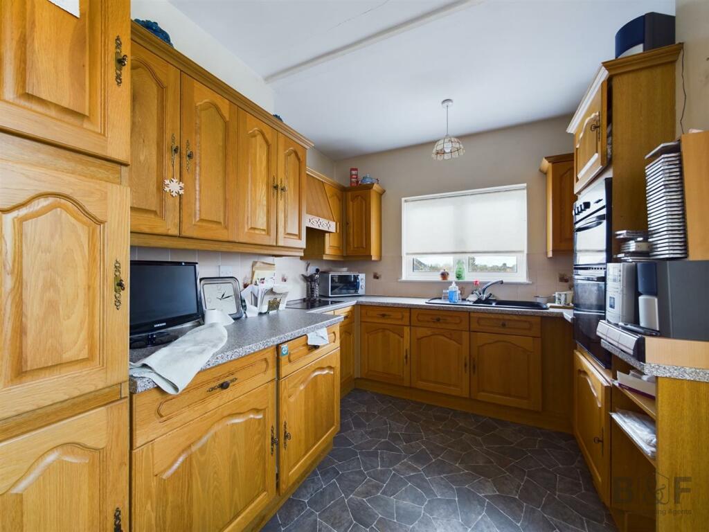 Additional image 9 of Kingsway St George