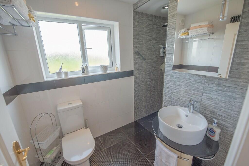 Additional image 4 of Dingle Bank, 105 Halifax Road, Denholme BD13 4EU