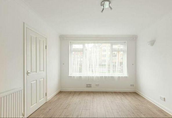 Additional image 4 of Bromley Road BR3