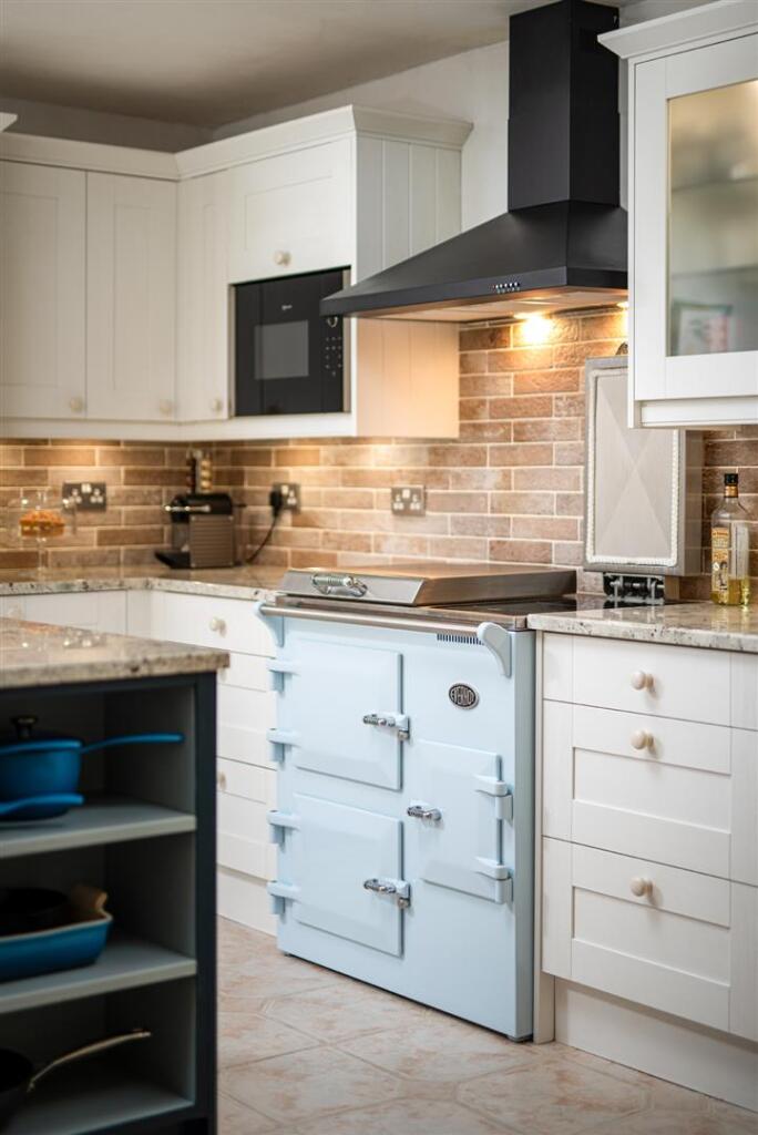 Additional image 15 of Front Street, Churchill