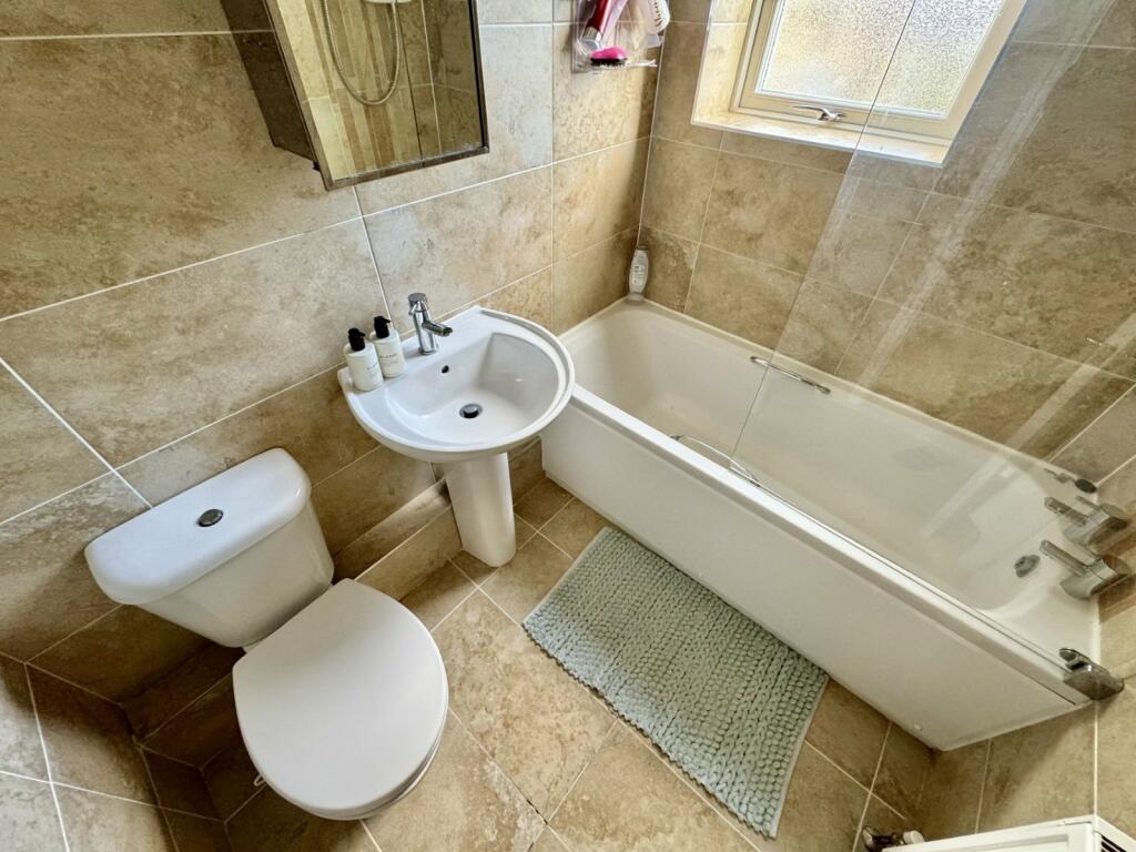 Additional image 9 of Cleckheaton Road, Oakenshaw, BD12