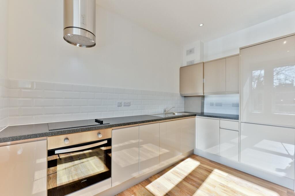 Additional image 4 of Blyth Road, Bromley, BR1