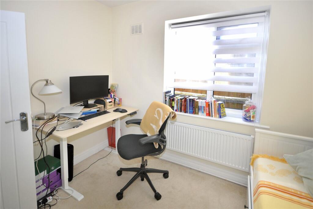 Additional image 10 of Lodge Crescent, Orpington, BR6