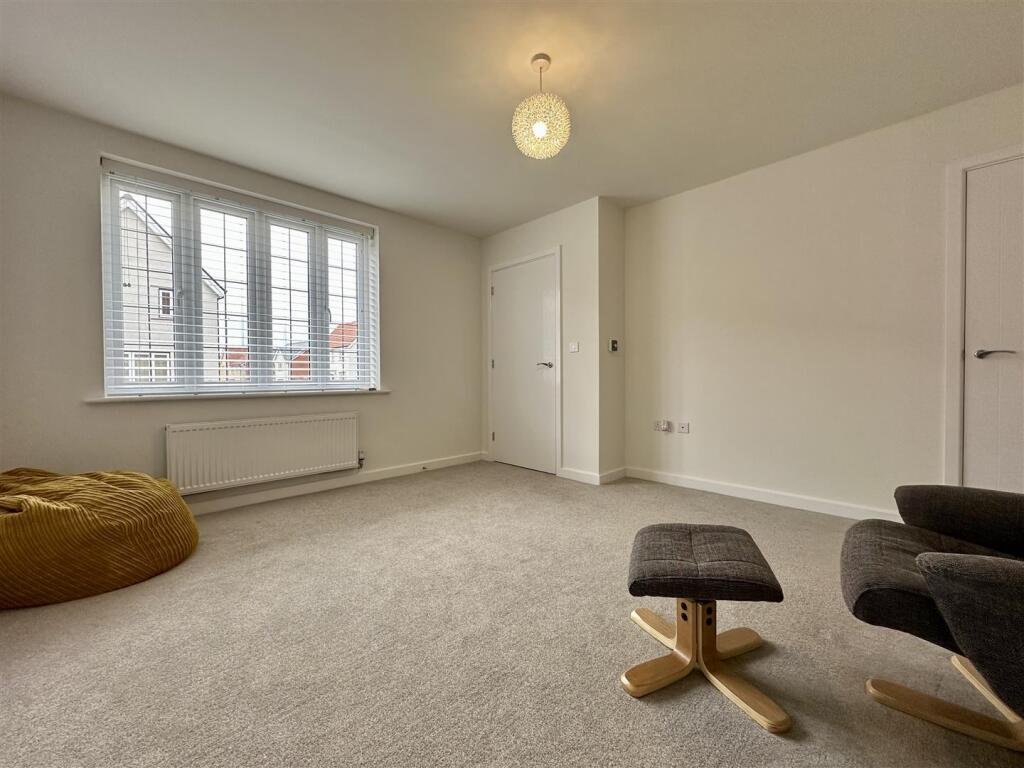 Additional image 4 of Curlew Way, Cheddar