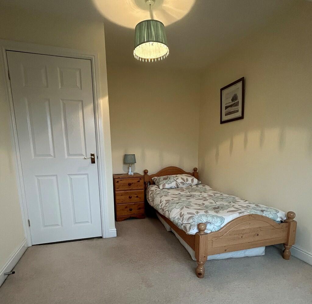Additional image 24 of Lodge Gate Close, Denholme
