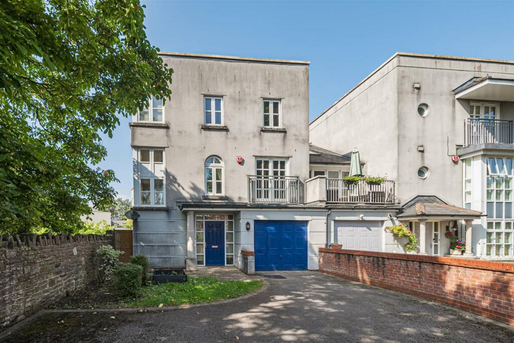 Additional image 19 of Royal Victoria Park, Bristol