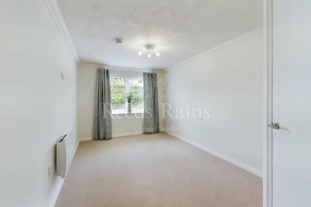 Additional image 17 of Birchwood Park Avenue, Swanley, Kent, BR8