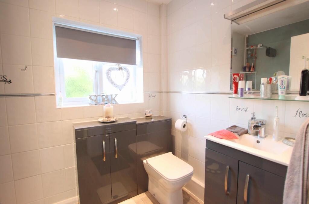 Additional image 9 of Cranbrook Close, Bromley, BR2