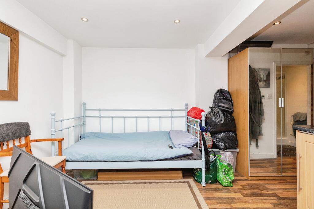 Additional image 6 of 14 Southleigh Road Flat 3A Basement, Bristol, BS8